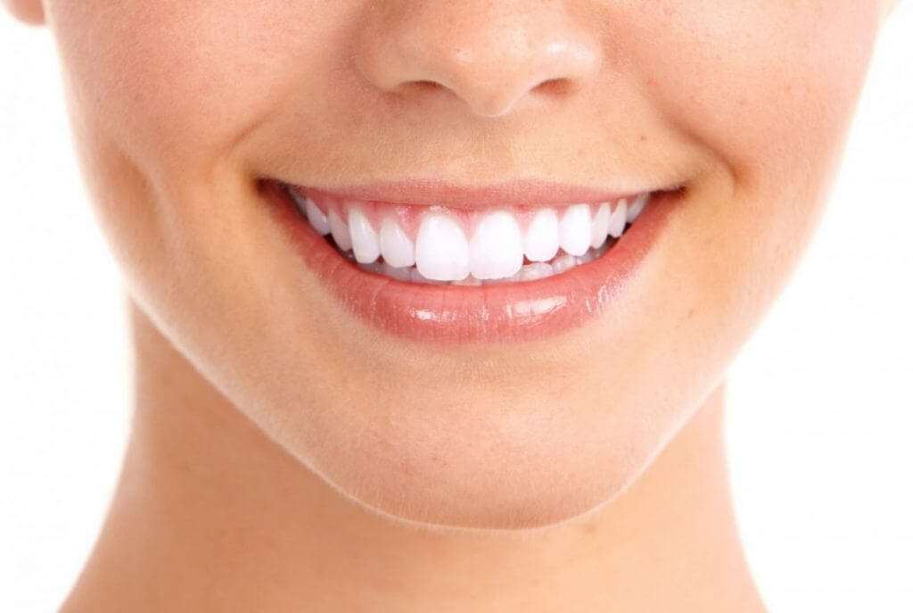 Сравнение платной и бесплатной стоматологии: плюсы и минусы